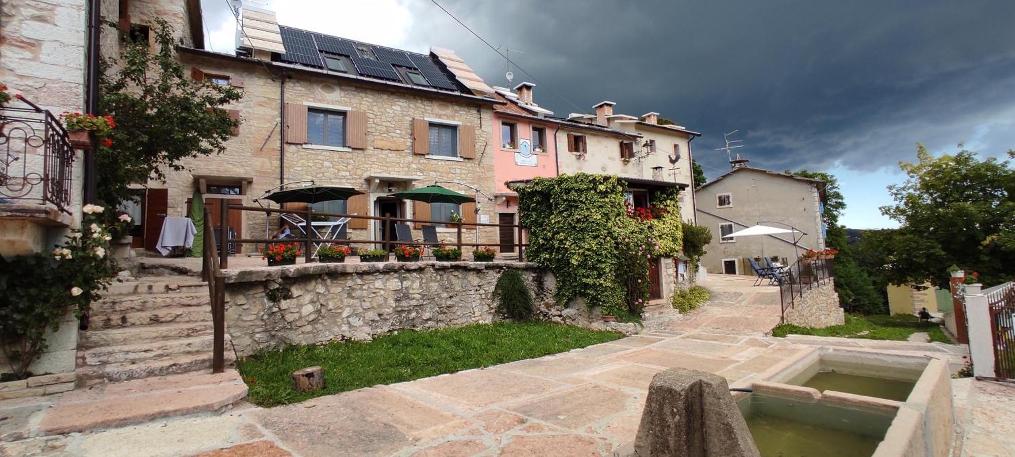 Malga Laben Bed & Breakfast Velo Veronese Екстериор снимка